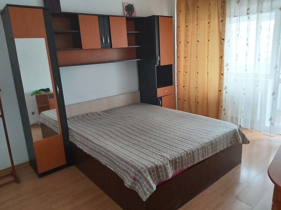 Garsonieră de închiriat – Proprietar – Zona Centrală, Buzău