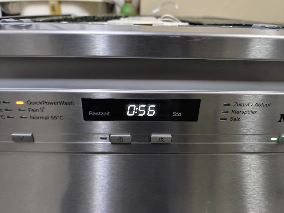 Съдомиялна Miele G 4722 SCI - на 45см. Иноксова за вграждане.
