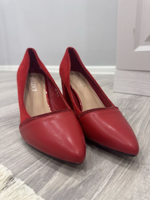 Вечерные туфли.