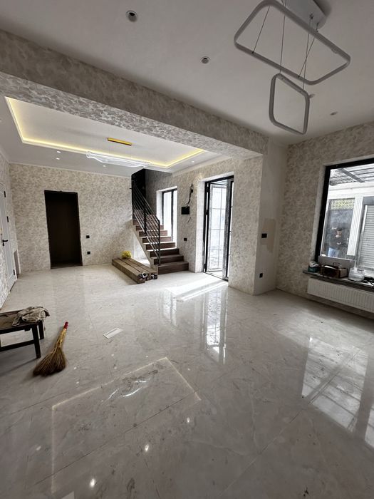 Новый постройнный под ключ Участки 5 комнатный 2х этажный