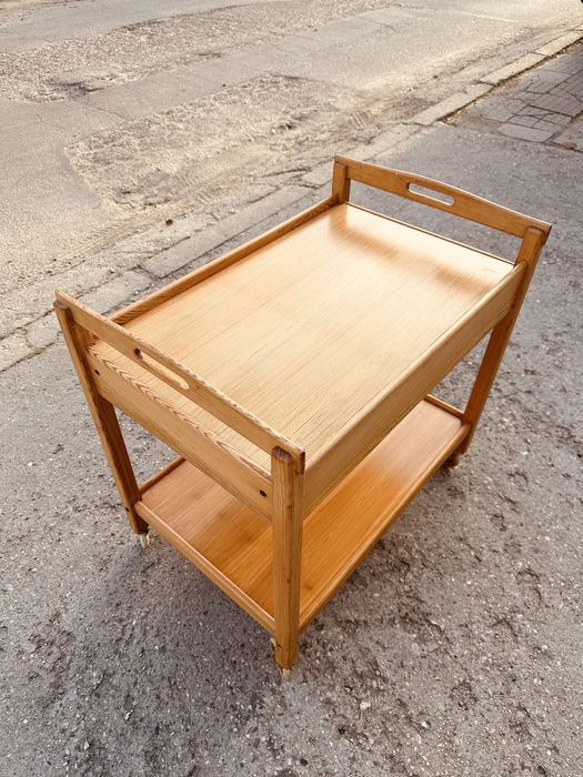 Винтидж шведска сервизна количка – 60-те години