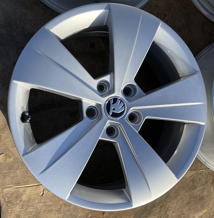 Jante Skoda Superb 17 Octavia Scout