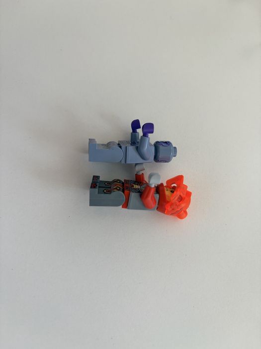 Lego Nexo Knights (Macy’s Bot Drop Dragon)