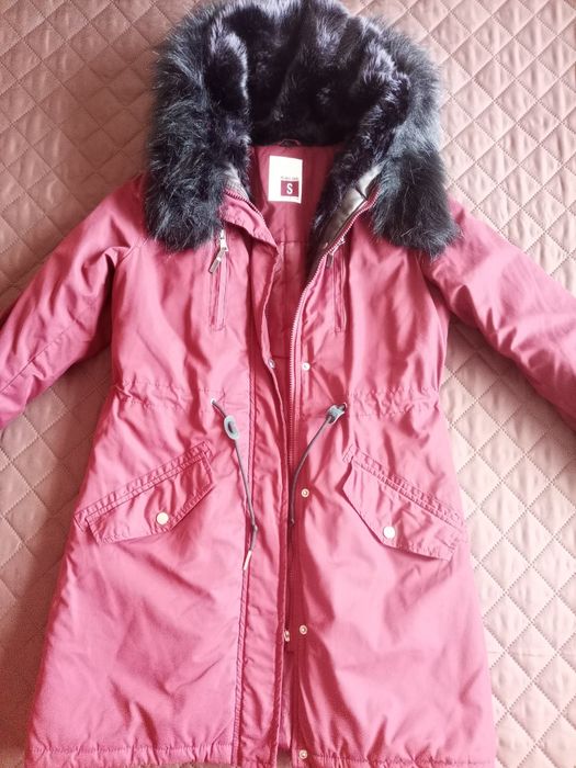 Дамска парка С размер в цвят бордо