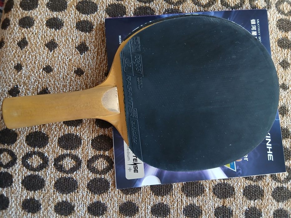 Готови ракети и гуми за тенис на маса