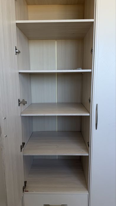 Шкаф, тумба, комот набор