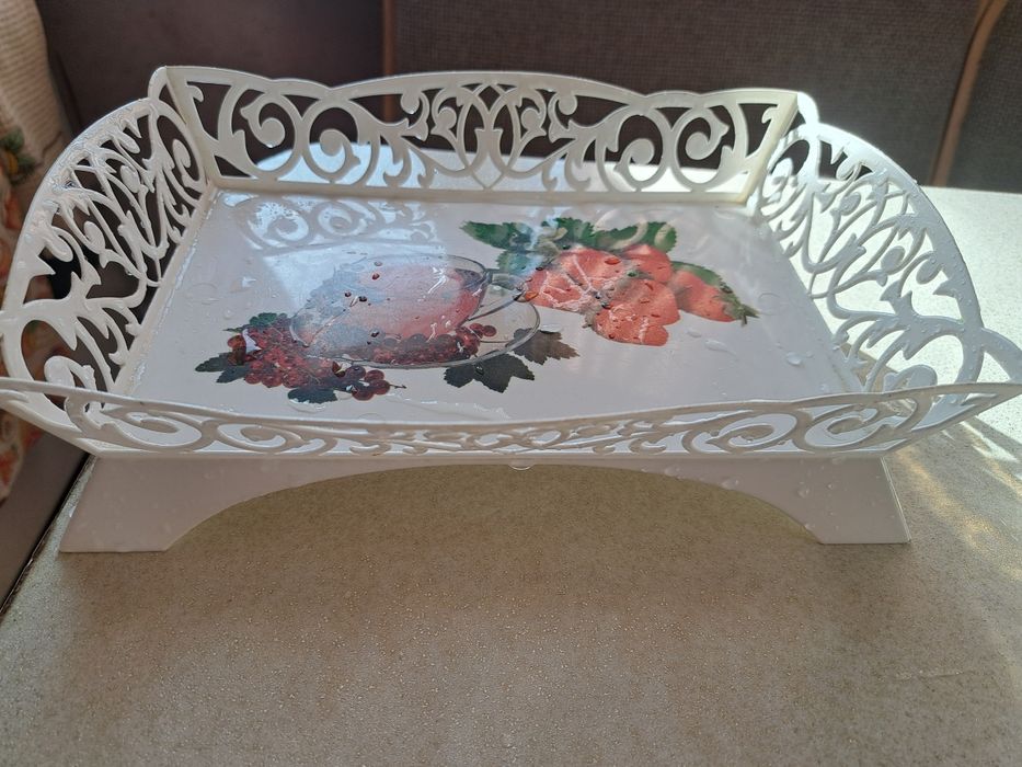 Продам фруктовницу