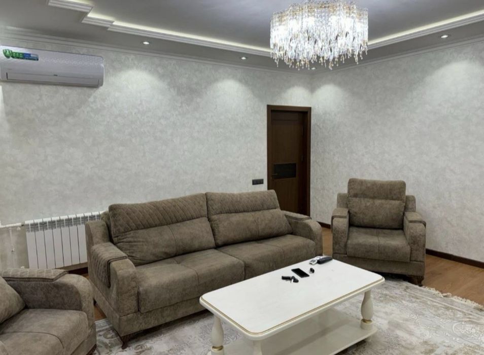 Новомосковская 2/4/9 58м2