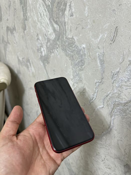 iPhone 11 Red sotiladi