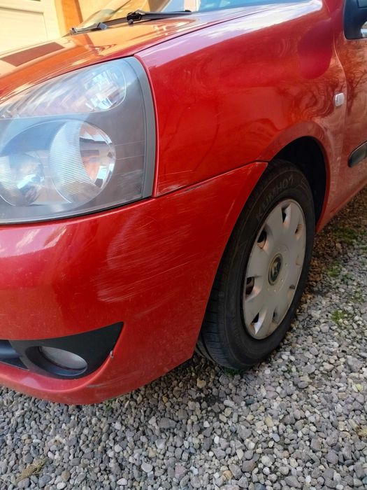 Vând Renault Clio 2 benzină + GPL