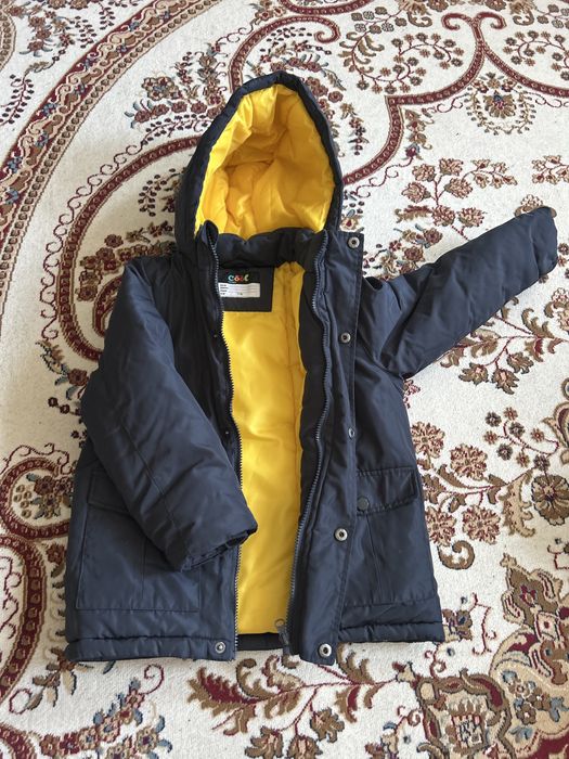 Детская куртка на возрост 5-6