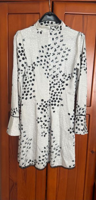 Нова Рокля  Patrizia Pepe