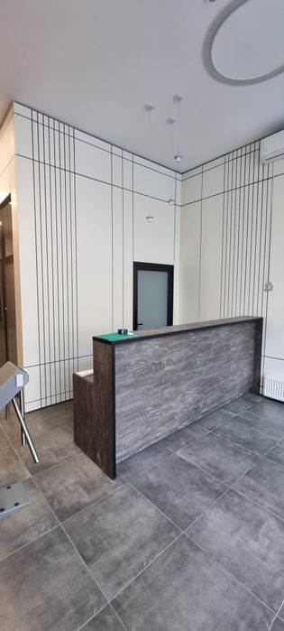 Ресепшены, стойки под заказ.