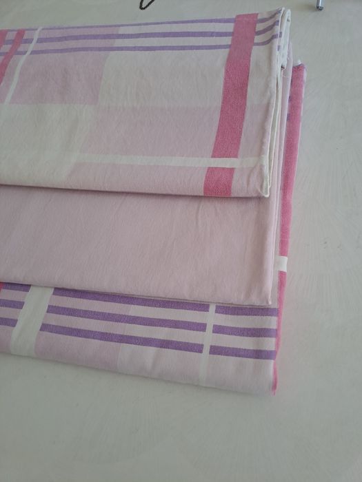 Белье постельное бу 150*200 см:пододеяльник, простыня,наволочка