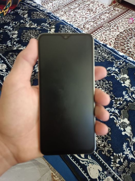 Vivo v 25 e xolati yangi