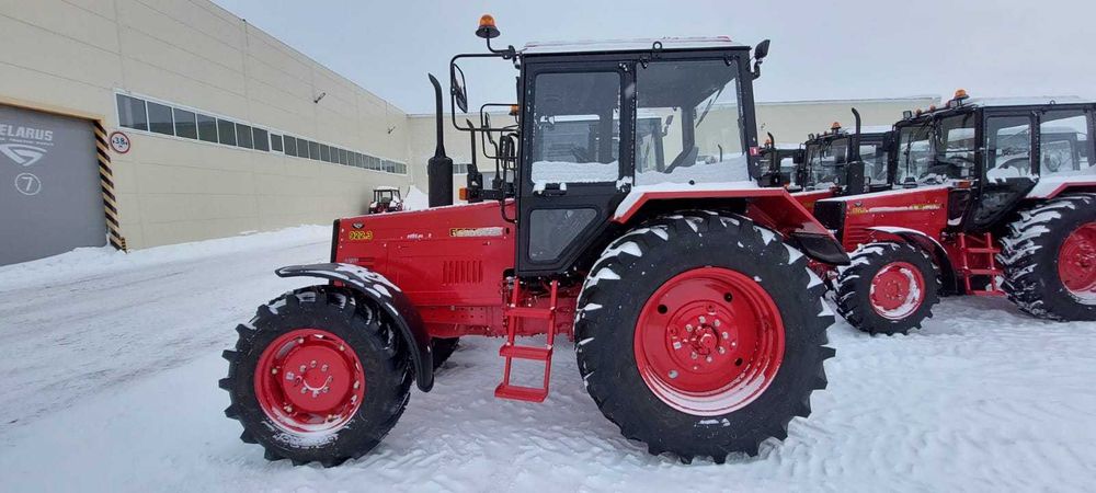 Трактор Беларус 922.3