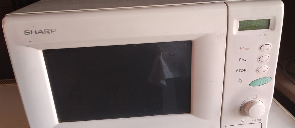 Микровълнова печка Шарп
