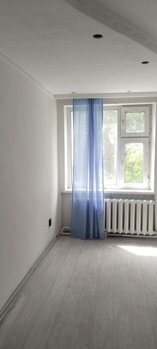 Продам квартиру в центре Астраханки