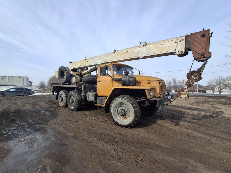 Кран урал 14 тон