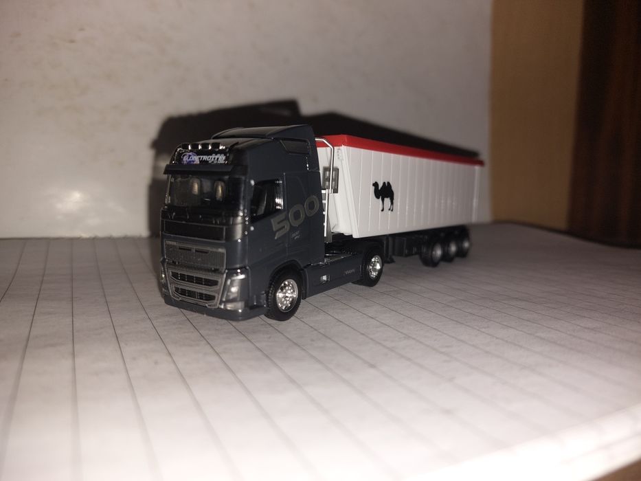 Камиончета 1:87 Herpa Awm Колекции