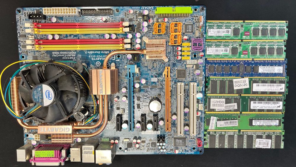 Placă de bază,rami DDR1, DDR2,DDR3 4GB