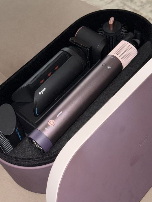 Dyson Airwrap  HS08 Jasper Plum — глубина цвета, сила технологии