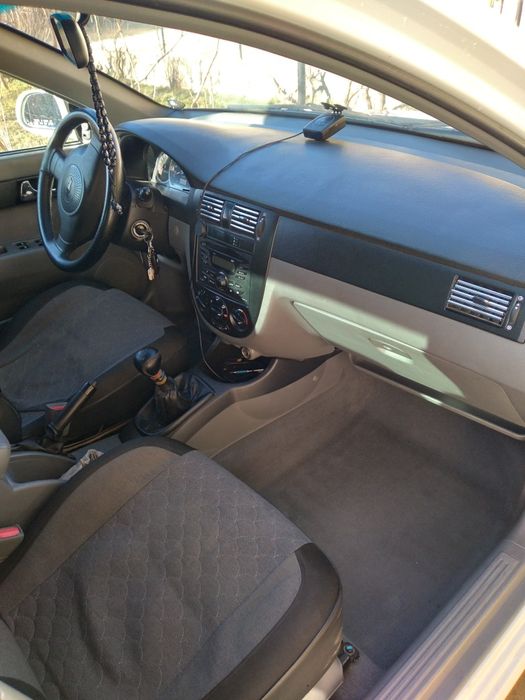 Jintera 2015 holati ideal