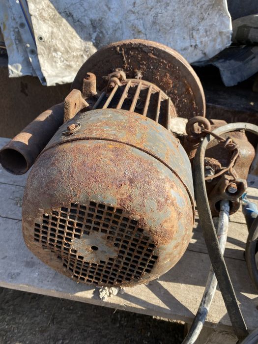 Электродвигатель