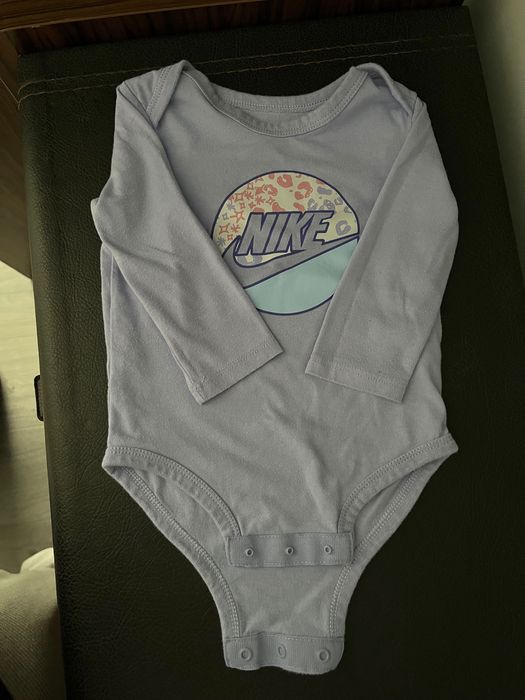 Nike Бебешко боди за момиче