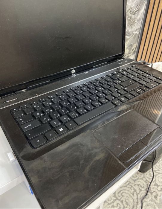 Продам ноутбук Hp 40.000