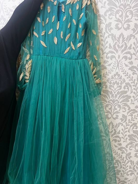 Вечерное  платье с детьми