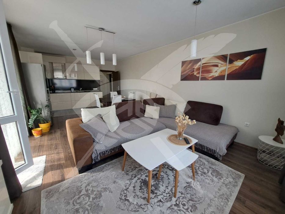 Продава се Тристаен апартамент в Бургас, Сарафово - 110 кв.м за 2228 €/кв.м - Снимка #1