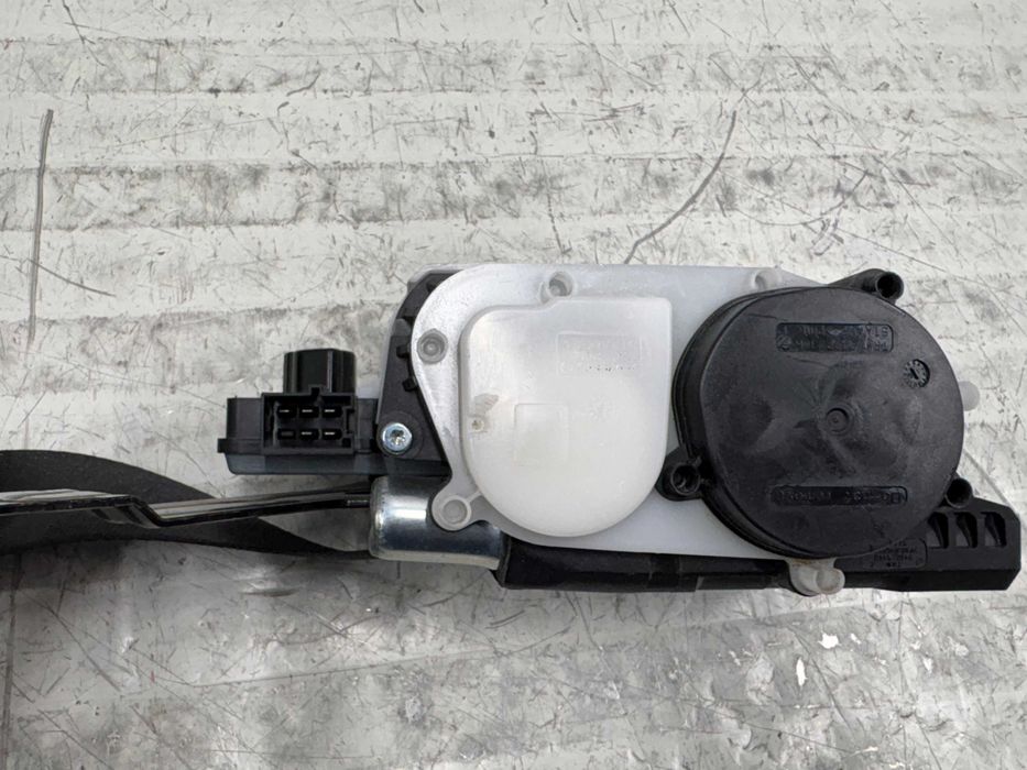 Оригинален Преден Десен Колан За БМВ Г11 Г12 7402424 BMW G11 G12