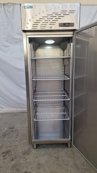 Плюсови хладилници изцяло от неръждаема стомана