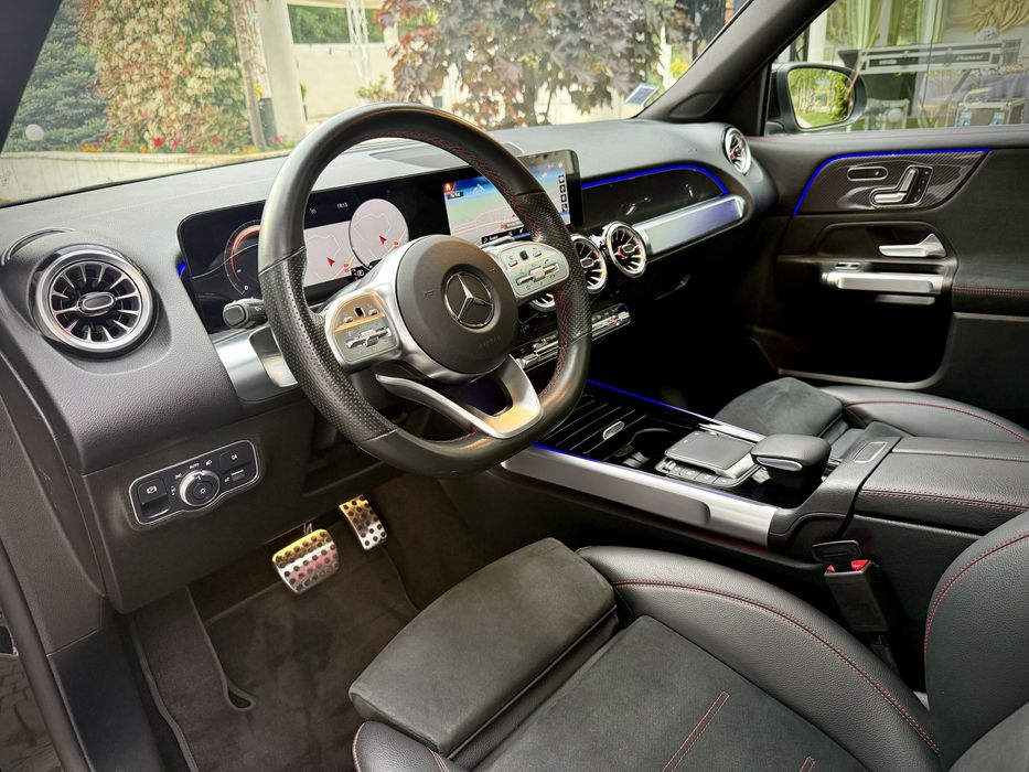Mercedes GLB 200d AMG Pack 7 Locuri! Pano-Multibeam-MBUX ! Mod 2022