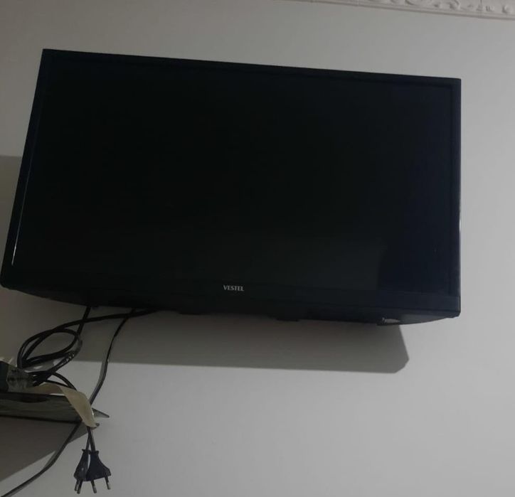 Телевизор бу vestel в отличном состояний