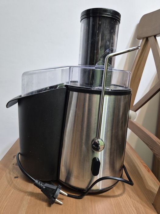 Storcator de fructe Myria