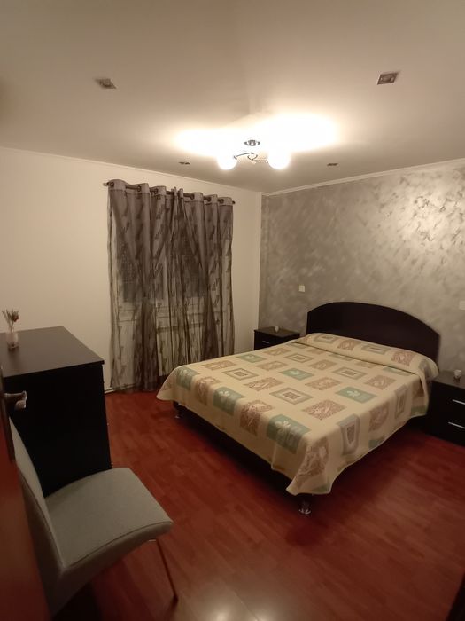 Vand apt 3 camere Alexandria