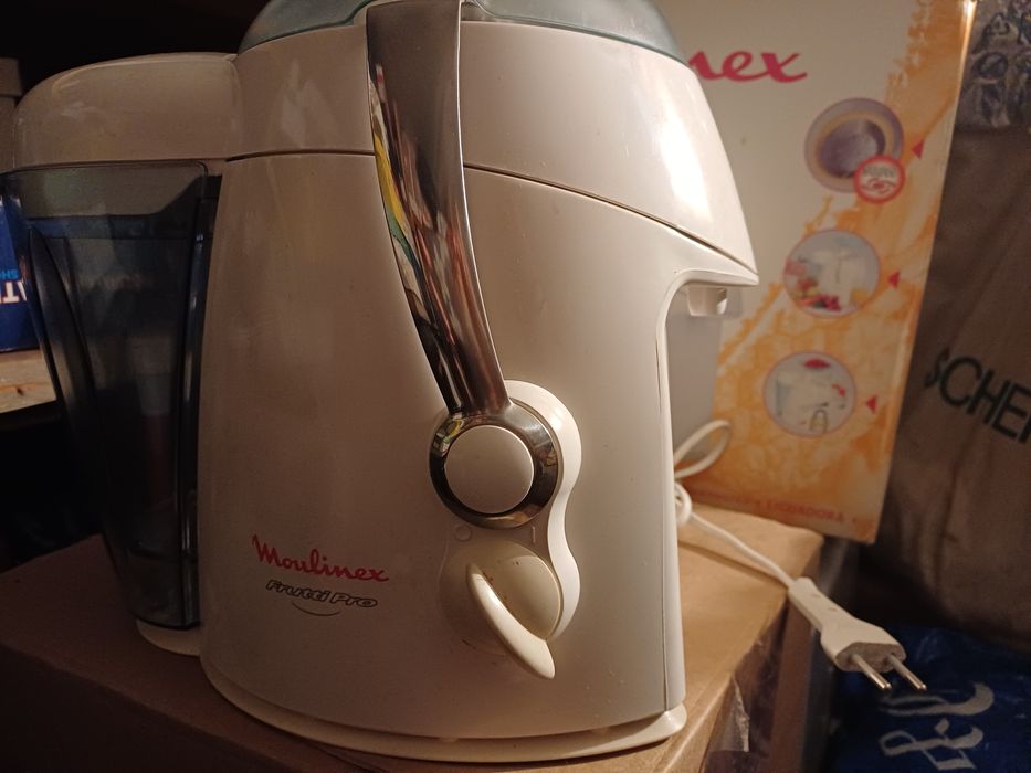 Соковыжималка Мулинекс Франция