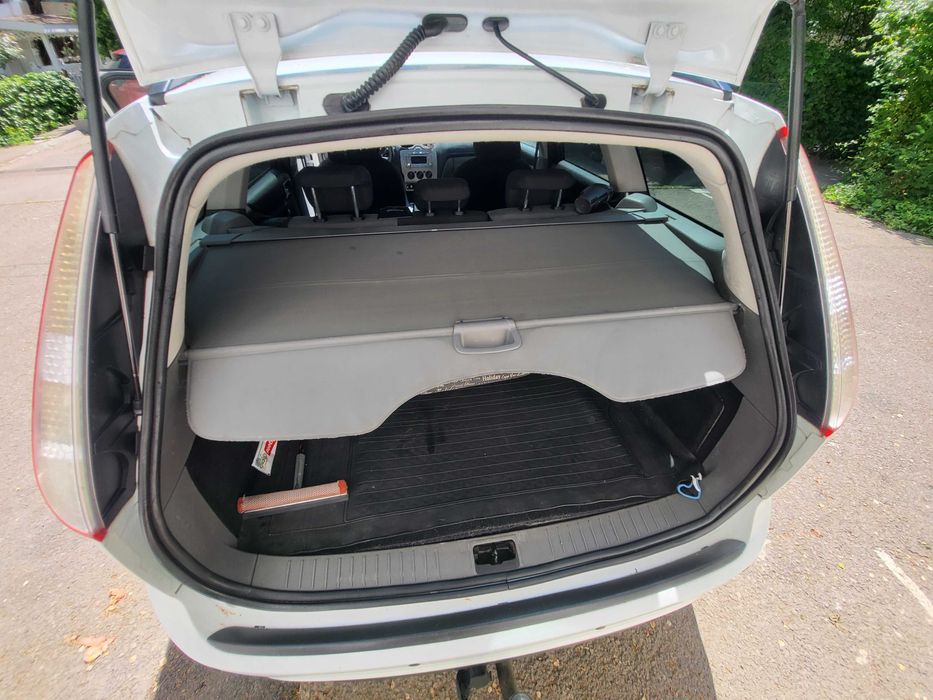 Ford Focus 2010, 1.6 Diesel – GATA DE DRUM