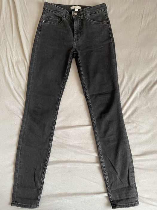 Дънки H&M в перфектно състояние