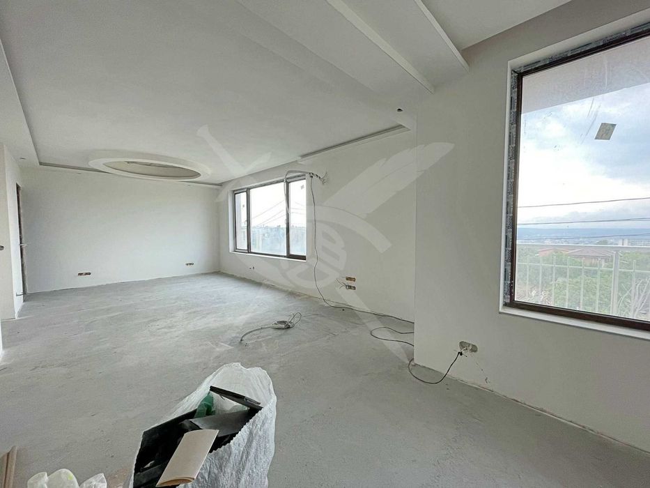 Продава се Къща в Варна, м-т Сотира - 540 кв.м за 834 €/кв.м - Снимка #9