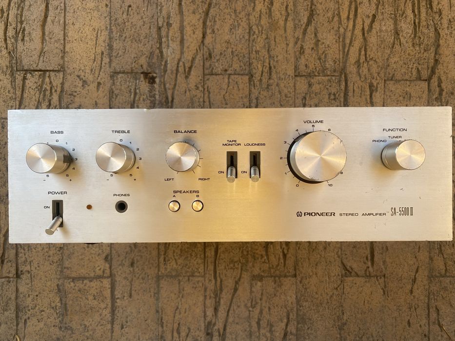 Pioneer SA-5500 II ( linie / instrumente )