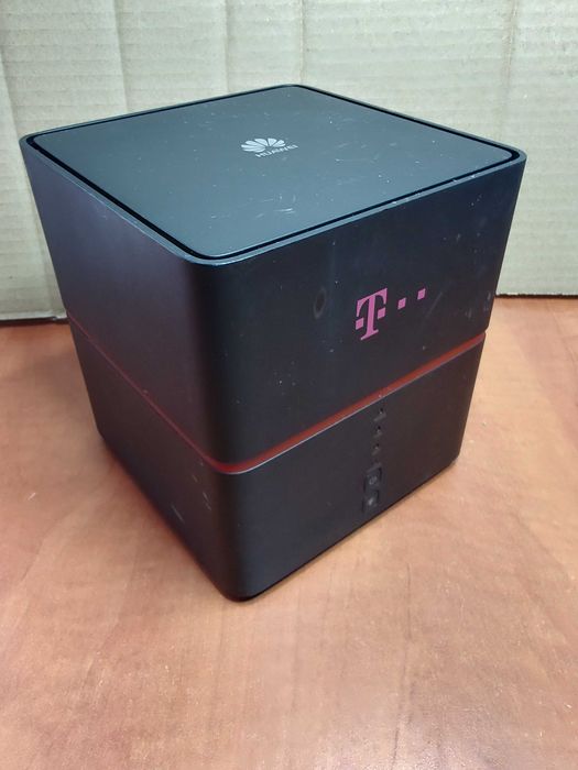 Router cartela SIM 4G LTE Huawei B529s-23a priza si baterie Cat.6