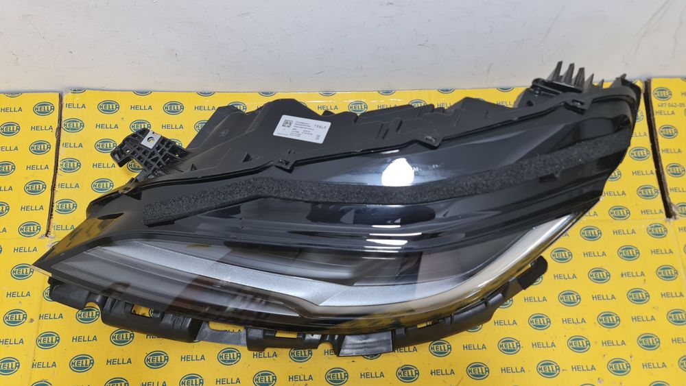 Far stanga full led adaptiv TESLA 3 Y facelift 2023+ Highland