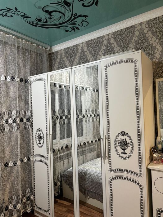 Спальный гарнитур