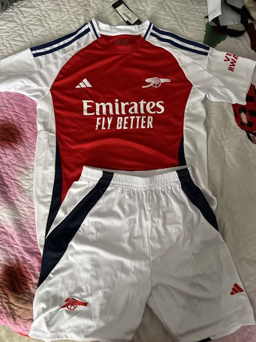 Футбольная форма Arsenal F.C. Adidas