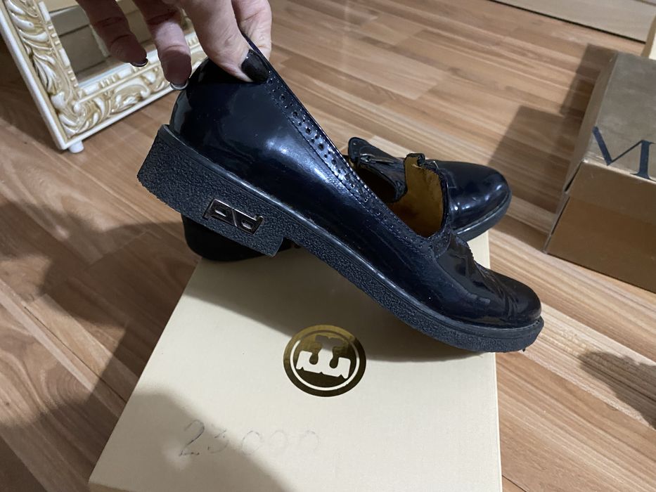 Продам нат. Кожа обувь