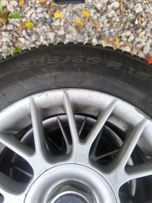 Джанти 15-ки bmw и нови зимни гуми