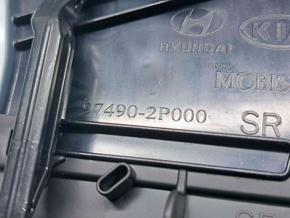 Grila aerisire dreapta Kia Sorento 2 [Fabr 2009-2015] 97490-2P000